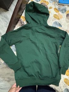 Roadster Women's Green Zip-Up Hoodie