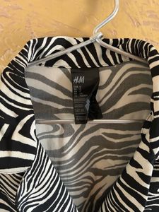 H&amp;M Zebra Print Button-Up night suit /co ord