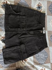 Stylish Black Denim Cargo Mini Skirt