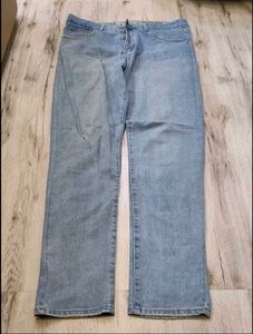 Sc9907 Negro jeans waist 40 inches