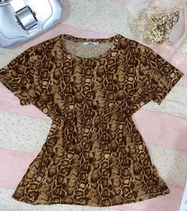 Zara Brown cheetah Print T-Shirt