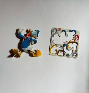 limited ed freebie Donald Duck Puzzle Piece
