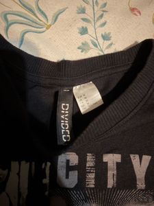 Graphic Print "City" T-Shirt