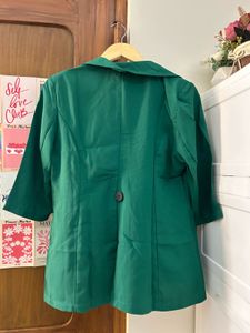 Chic Green Blazer