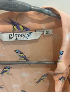 Bird Print Ruffle Sleeve Top