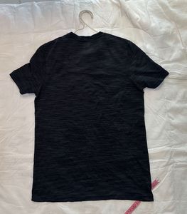Under Armour Men's T-Shirt