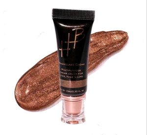 HENAA HAINAA BEAUTY - Metallic finish