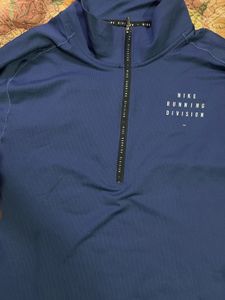 Nike Running Division Dri-FIT Element Half-Zip Top