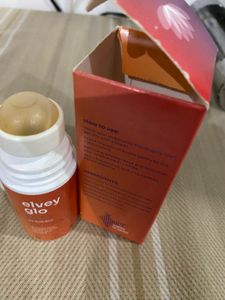 Elvey Glo Aqua Fresh Brightening Roll-On