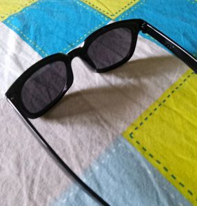 Sunglass Cooling Glass - Medium Size - NB001