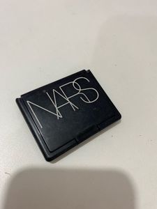 NARS Blush Compact shade - Shading brown