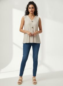 Sleeveless V-Neck Pleated Top