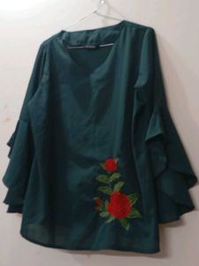 Elegant Green Long Sleeve Top