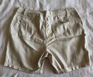 lightest grey shorts