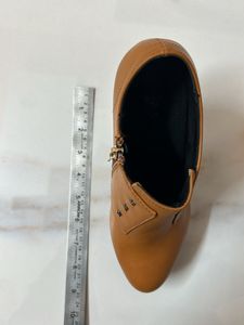 Lulu &amp; Sky Pencil Heel Tan Mustard Yellow Boots