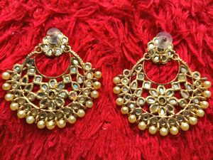 Elegant Earrings Set