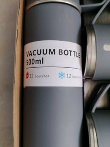 Vacuum Flask Set With Extra 2 Cups