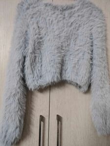 Urbanic Fuzzy Cropped Cardigan
