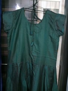Elegant Green Embroidered 58inch Gown