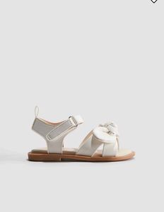 Cute White Bow Sandals