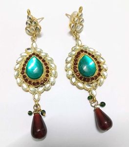 Elegant Teardrop Dangle Earrings