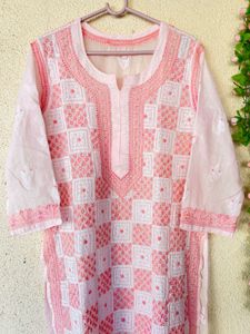 Chikankari Embroidered Cotton Kurta