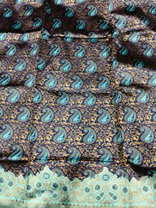 Elegant Paisley Print Saree