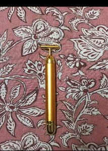Golden Facial Roller
