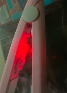 Mini Hair Straightener