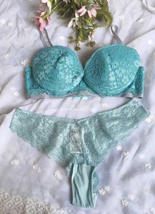 Lace Beautiful bra with brief 👍