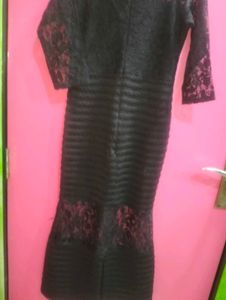 Party Wear Gown Size 34, 85 cm