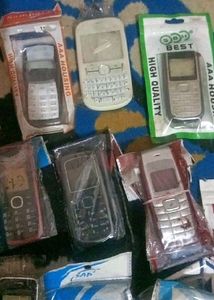 Vintage Feature Phones - Lot of 6