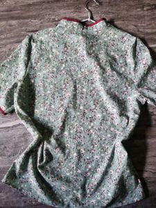 Charming Floral Cheongsam Blouse