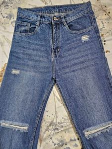 Trendy Ripped Blue Jeans
