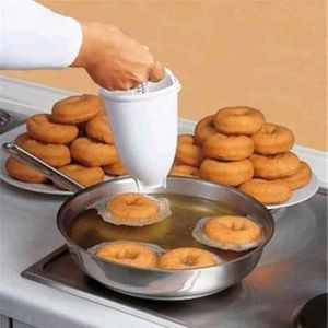 Meduvada /Doughnut Maker Plastic Tool