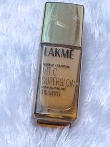 Lakme Vitamin C Super Glow Skin Perfecting Tint