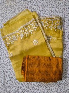 Yellow Saree & Blouse 🔥😍