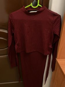 Ribbed Maroon Maxi Dress