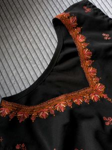 Black Embroidered Kurta