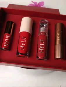 HYUE Red Lipstick Set