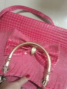 💝t's A Branded Bag 🛍️ Beautiful ❤️ Baby Pink