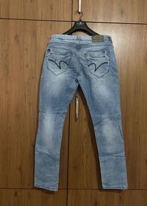 Light Wash Denim Jeans
