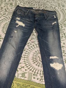 Damage Jeans