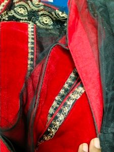 Black And Red Netted And Lace Saree