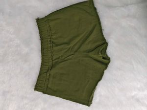 SHEIN Olive Green Cargo Shorts