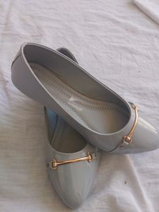 Girlish Leather Belly, Comfortable In Walk,Very Smooth For Skin,Very Sharp From Front,Party Wear