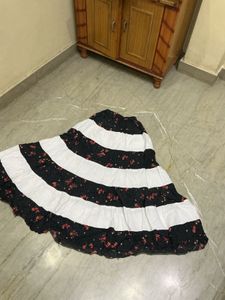 full gher skirt