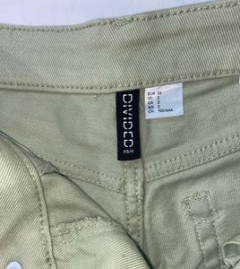 H&amp;M Mint Green Mom Jeans High Waist