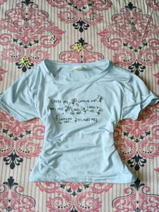 cutesy urbanic baby blue crop top𑣲⋆