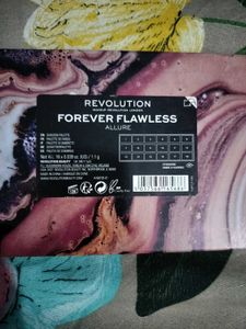 Revolution Forever Flawless Eyeshadow Palette